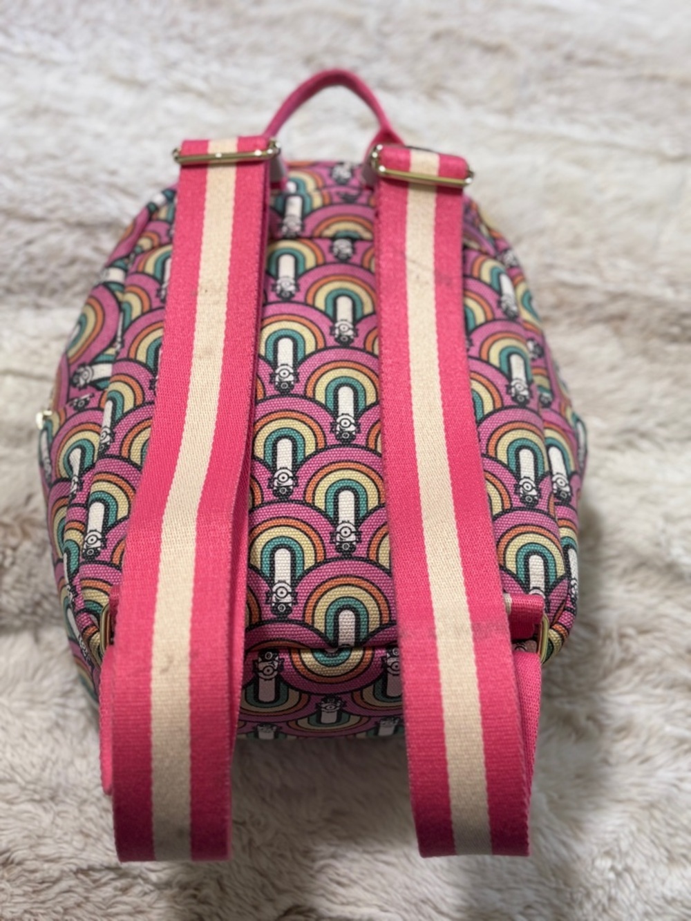 Despicable Me Minions Artist Series Rainbow Mini Canvas Backpack 11" - Picture 4 of 8